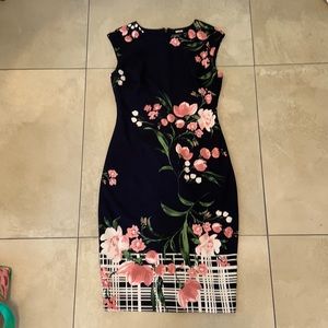 Vince Camuto dress size 6